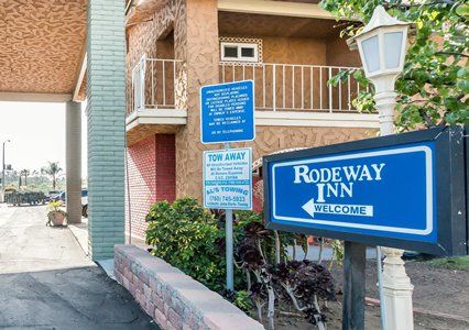 Inn Rodeway Downtown Escondido