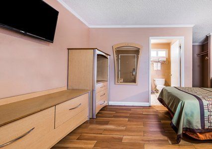 Rodeway Downtown Inn 2*