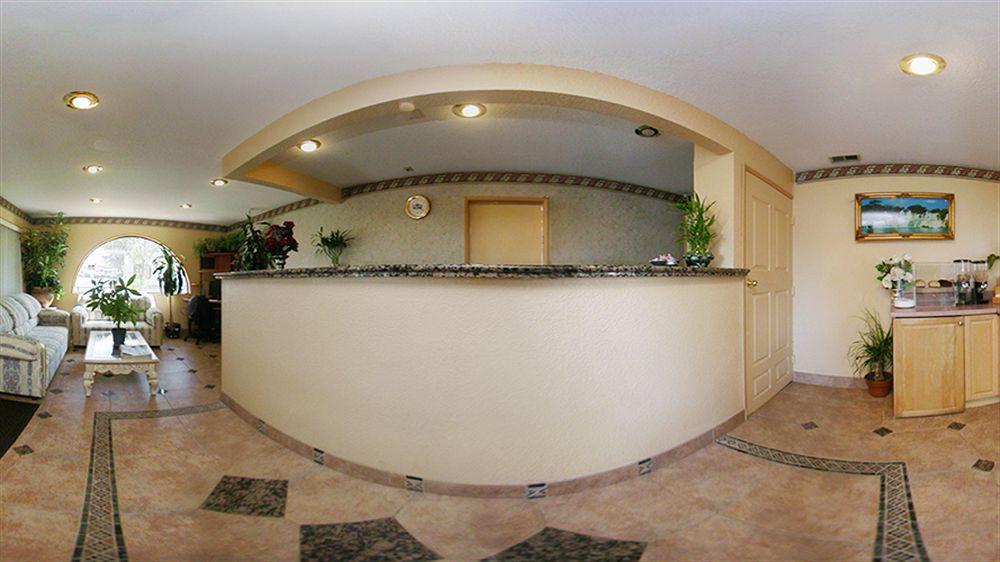Rodeway Downtown 2*